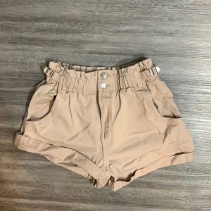Medium Shorts